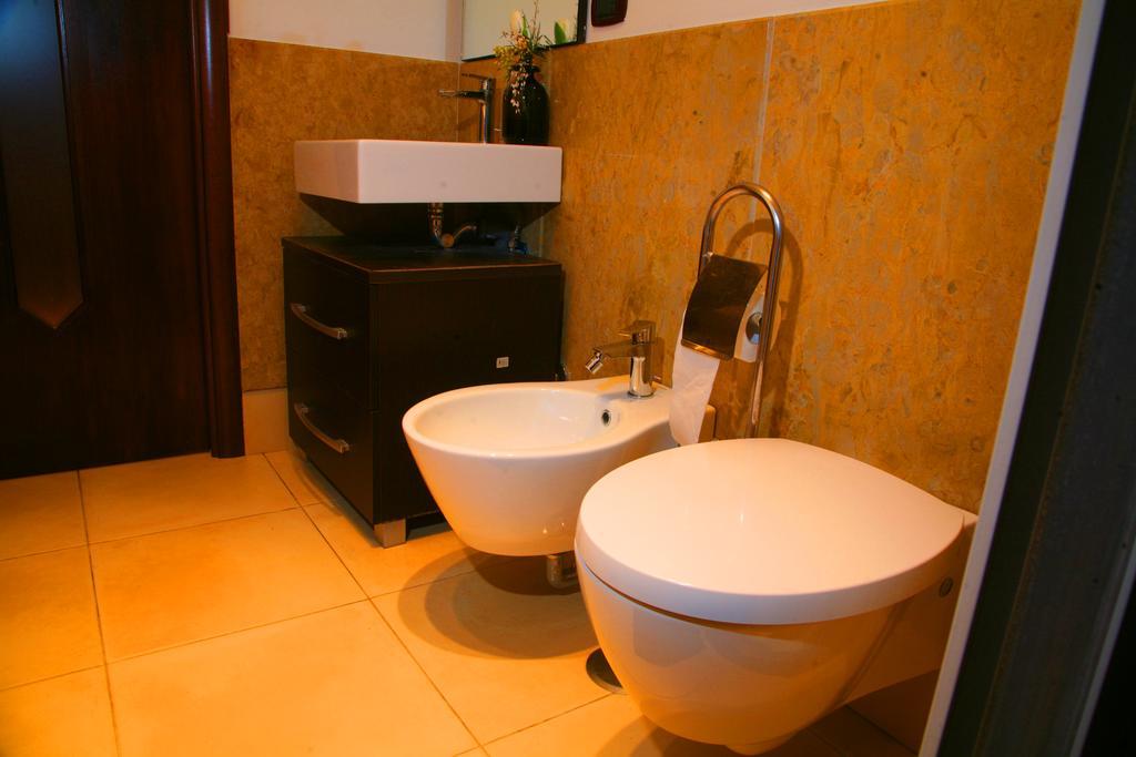 Al Vecchio Cellaio Historical Guest House SantʼAntonio Abate Εξωτερικό φωτογραφία