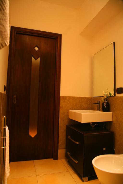 Al Vecchio Cellaio Historical Guest House SantʼAntonio Abate Εξωτερικό φωτογραφία